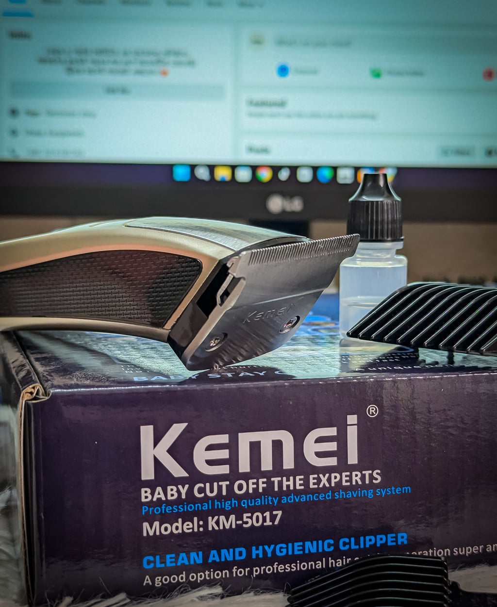 Kemei KM-5017