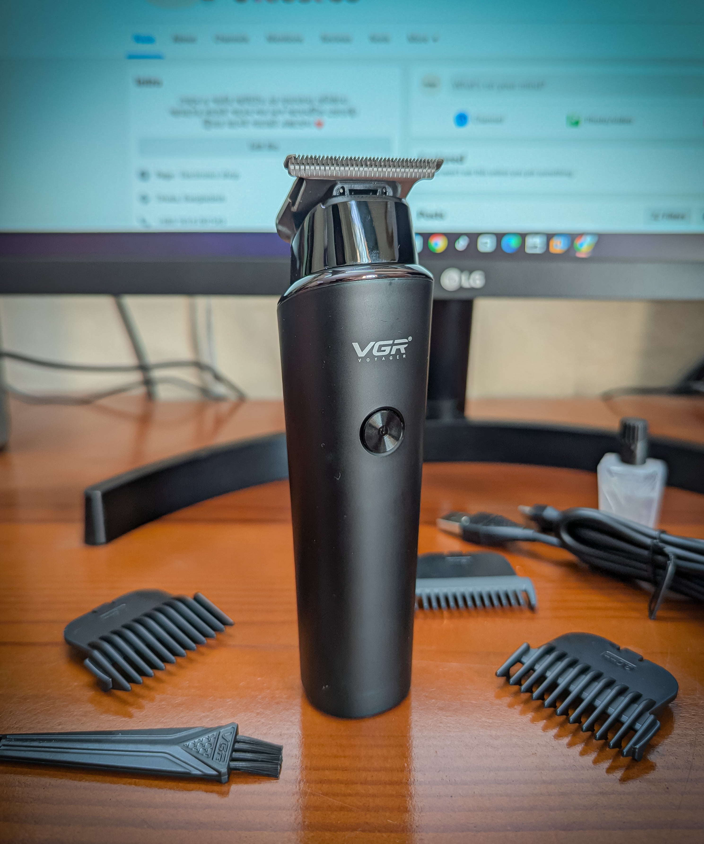 VGR V-937 Professional Hair & Beard Trimmer