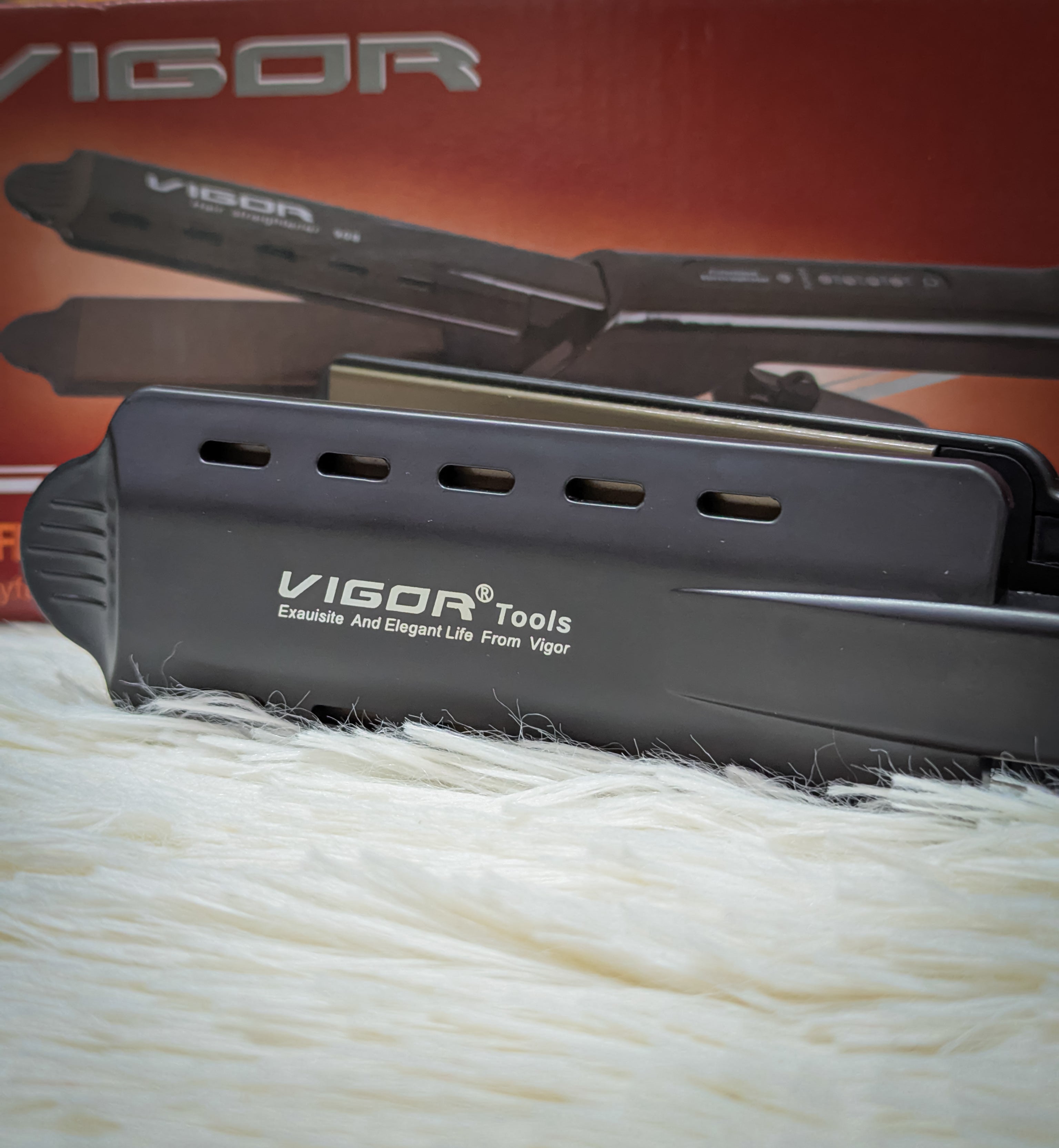 VIGOR V-908 Ceramic Tourmaline Hair Straightener