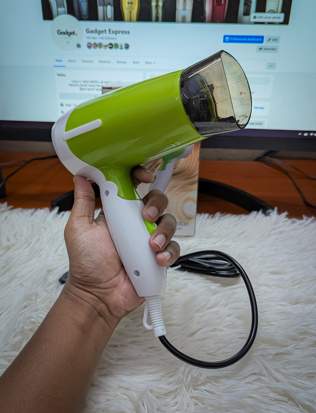 Kemei KM-6830 Foldable Hair Dryer for Women