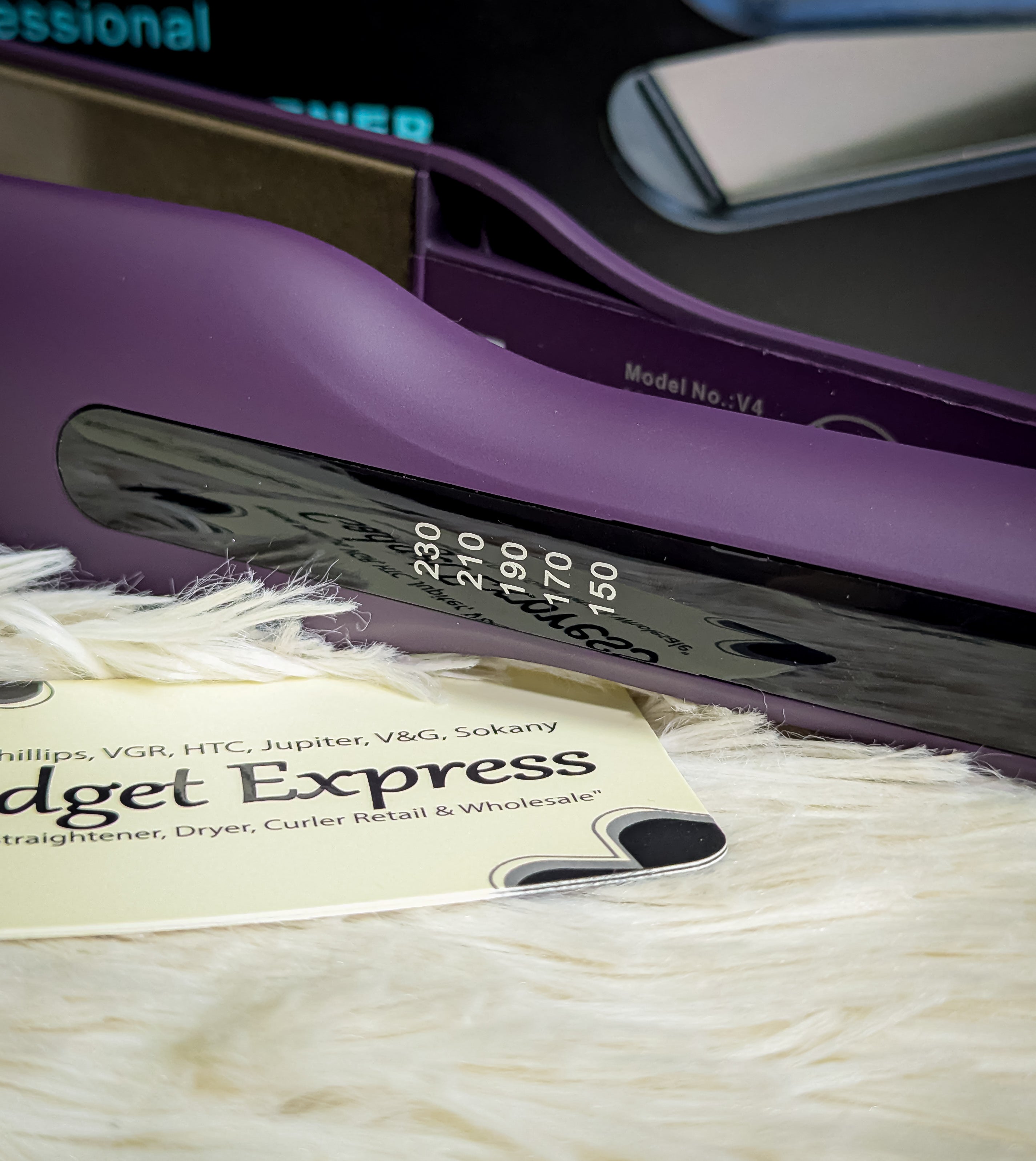 V&amp;G V4 Professional Hair Straightener