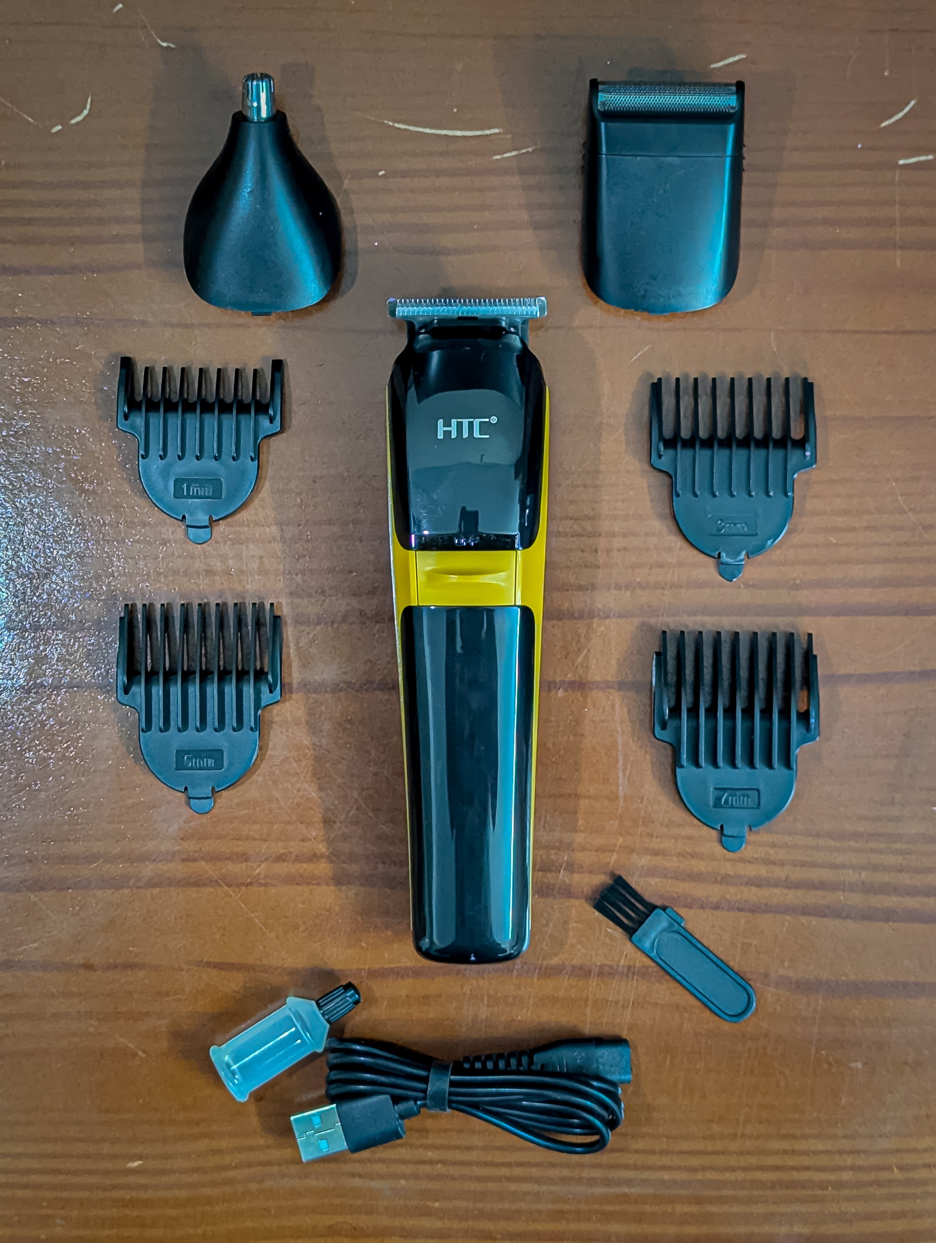 HTC AT-1322 3-in-1 Professional Grooming Kit