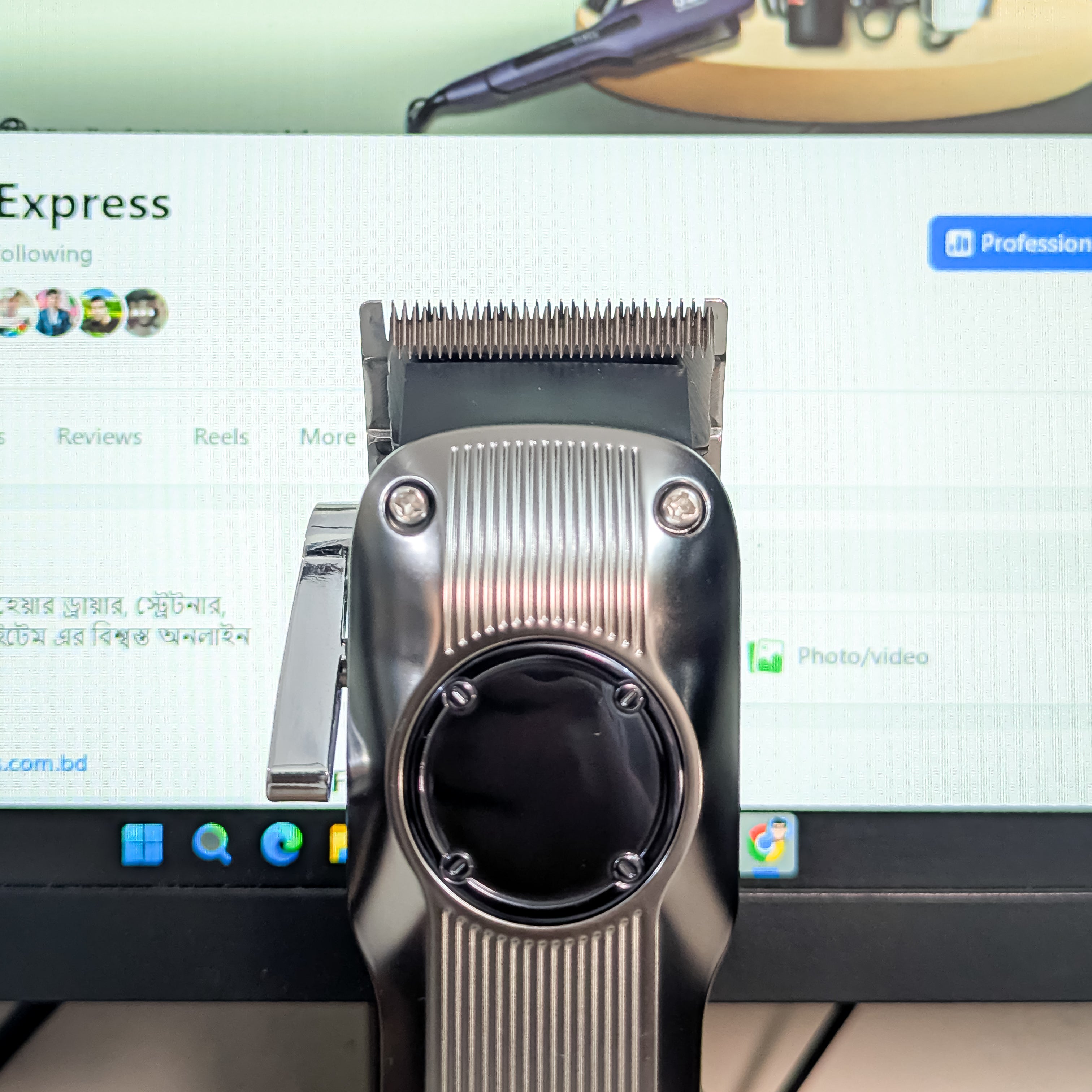 Kemei KM-1551 Professional Cordless Hair Clipper &amp; Trimmer